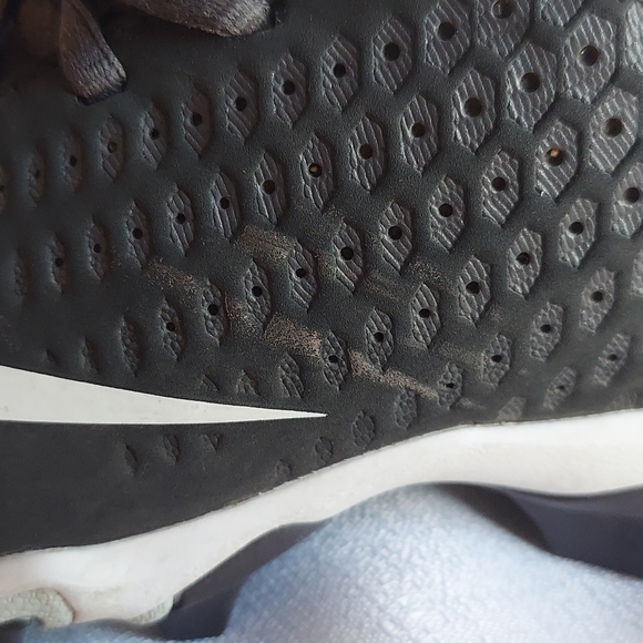 Nike FastFlex Spikes Baseball Football Sports Shoes Youth Size 11CW - Picture 8 of 8